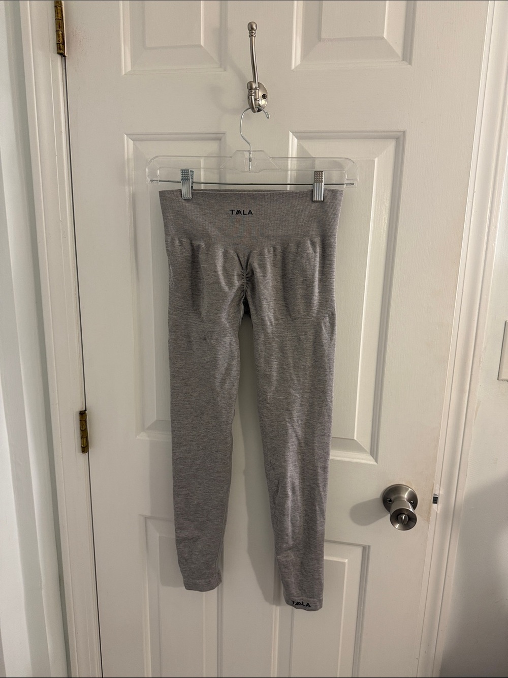 TALA scrunch leggings
